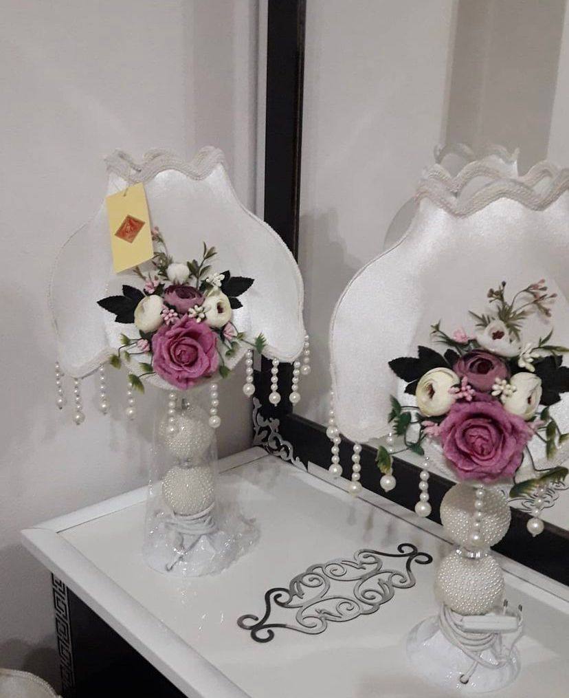 İkili Abajur Takımı – Beyaz Çiçek Desenli Güllü İnci Abajur